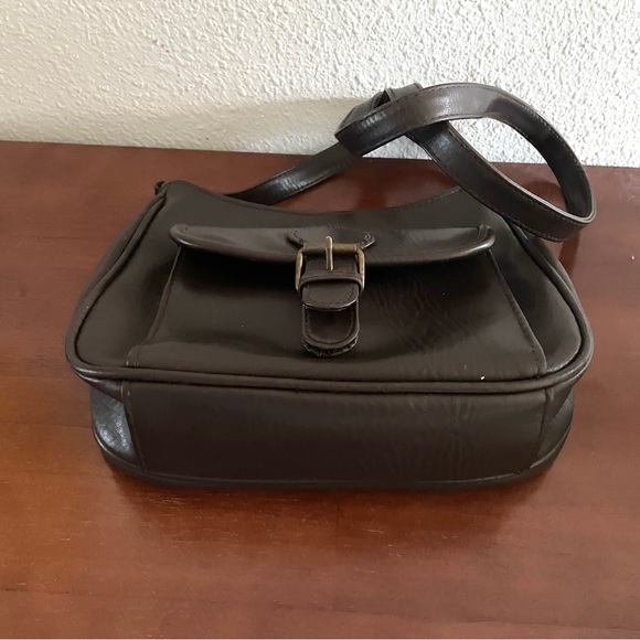 Chocolate brown Vegan leather utility pocket crossbody bag - Picture 5 of 8